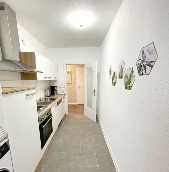 Grosse 3-Zimmer Wohnung, Zentrale Lage. Muelheim an der Ruhr Luaran gambar
