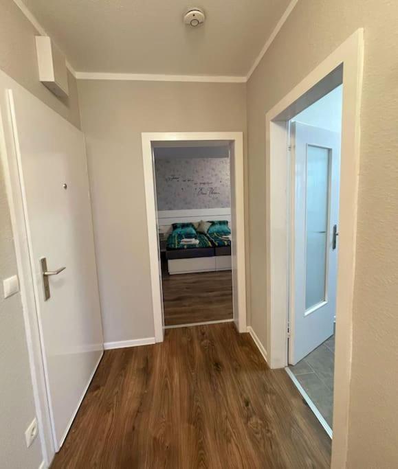 Grosse 3-Zimmer Wohnung, Zentrale Lage. Muelheim an der Ruhr Luaran gambar