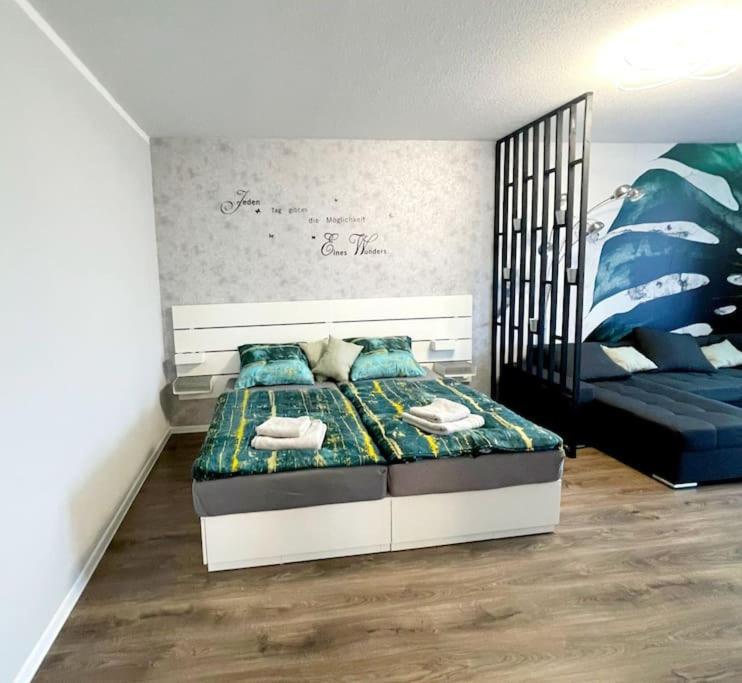 Grosse 3-Zimmer Wohnung, Zentrale Lage. Muelheim an der Ruhr Luaran gambar