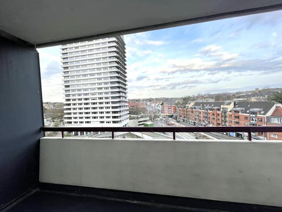 Grosse 3-Zimmer Wohnung, Zentrale Lage. Muelheim an der Ruhr Luaran gambar