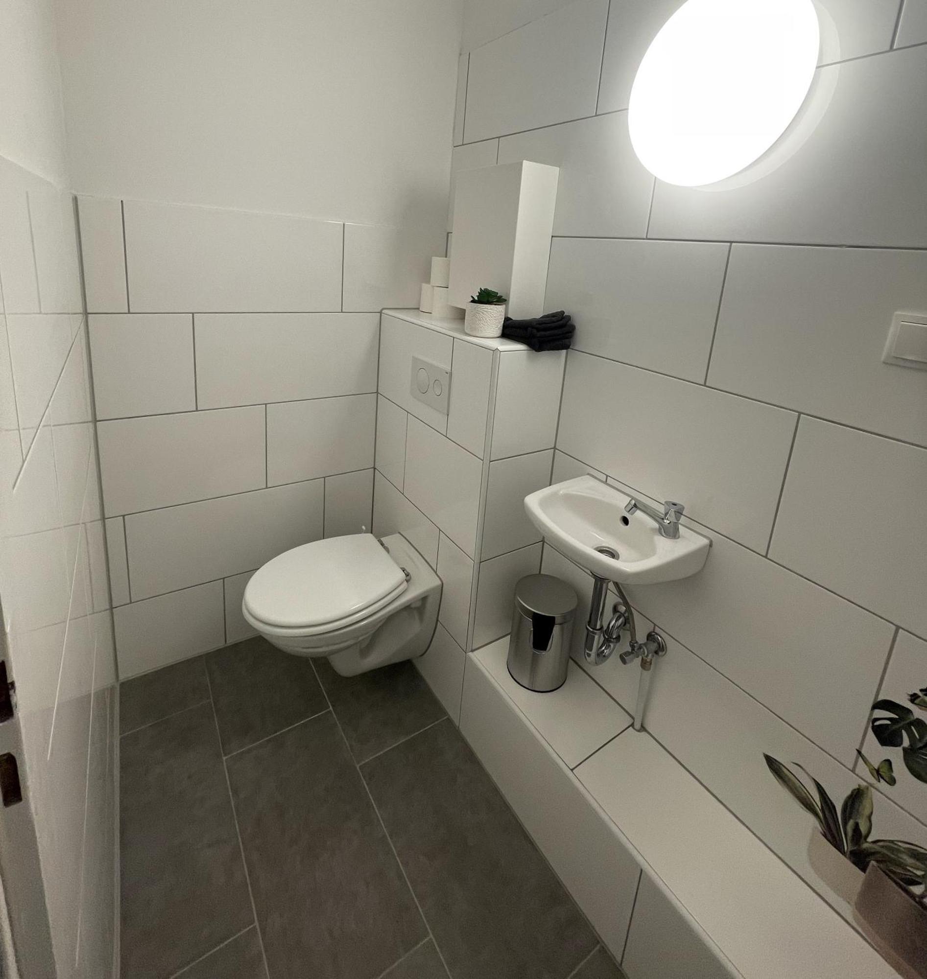 Grosse 3-Zimmer Wohnung, Zentrale Lage. Muelheim an der Ruhr Luaran gambar